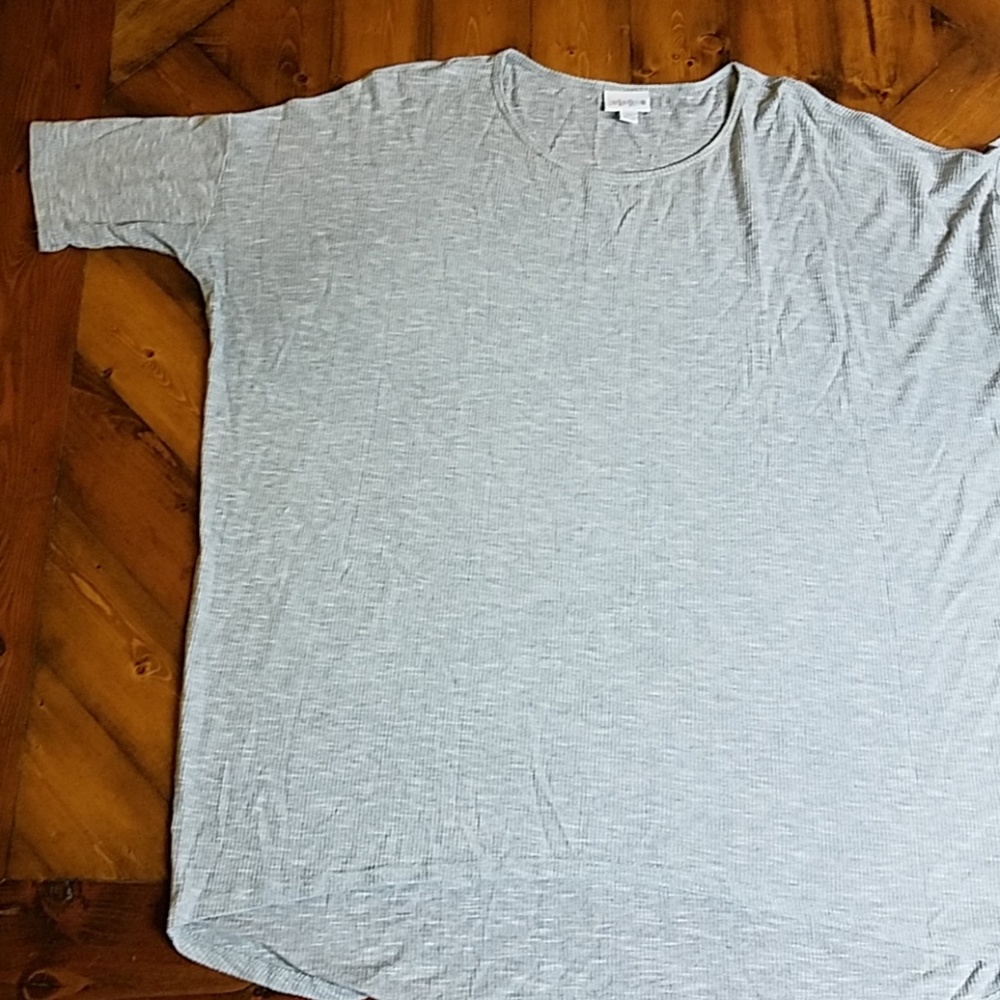 LuLaRoe tunic grey like new